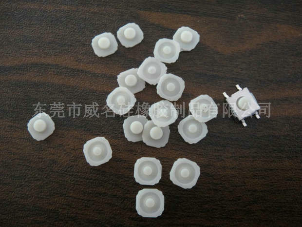 有腳單點硅膠按鍵，觸感非常